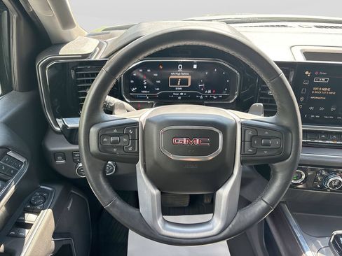 Used 2023 GMC Sierra 1500 SLT w/ SLT Premium Package AWD/4WD image 19