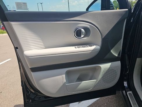 Certified 2026 Hyundai Ioniq 9 SEL AWD/4WD image 10