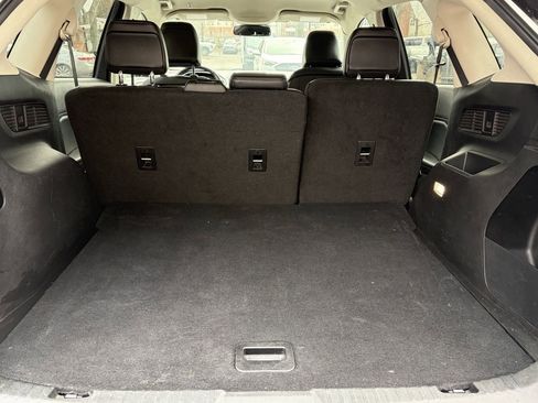 Used 2023 Ford Edge SEL image 9