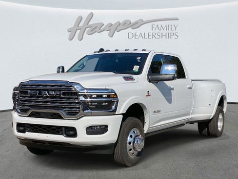 New 2026 RAM 3500 Longhorn image 15