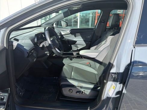 Certified 2023 Volkswagen ID.4 Pro S image 11