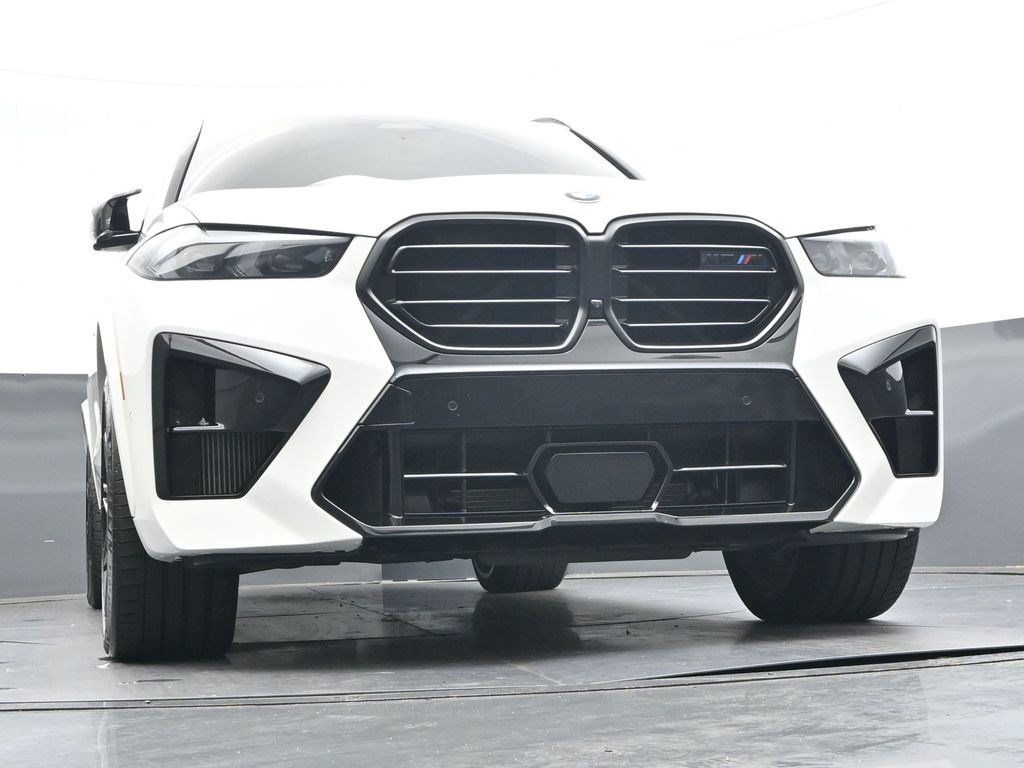 Used 2025 BMW X5 M Competition w/ Executive Package AWD/4WD image 41