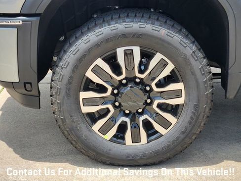 New 2026 GMC Sierra 2500 Denali Ultimate AWD/4WD image 7