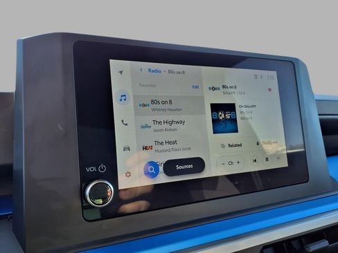 Used 2025 Toyota Tacoma TRD Off-Road image 5