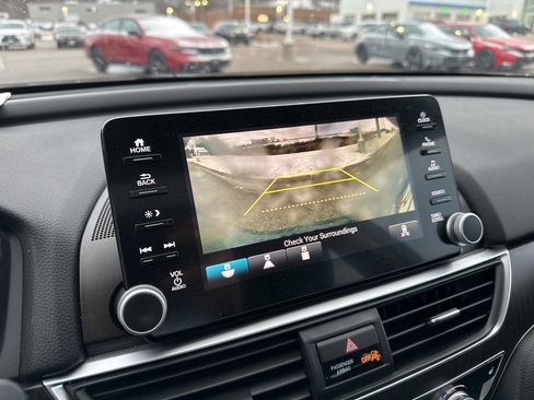 Used 2018 Honda Accord EX-L image 26