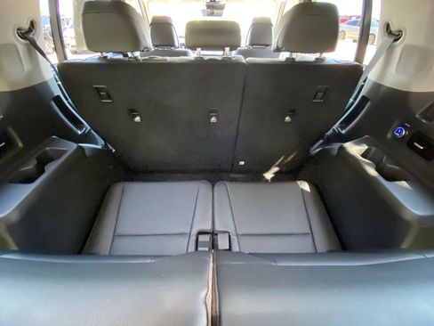 Used 2024 Hyundai Santa Fe Limited FWD image 35