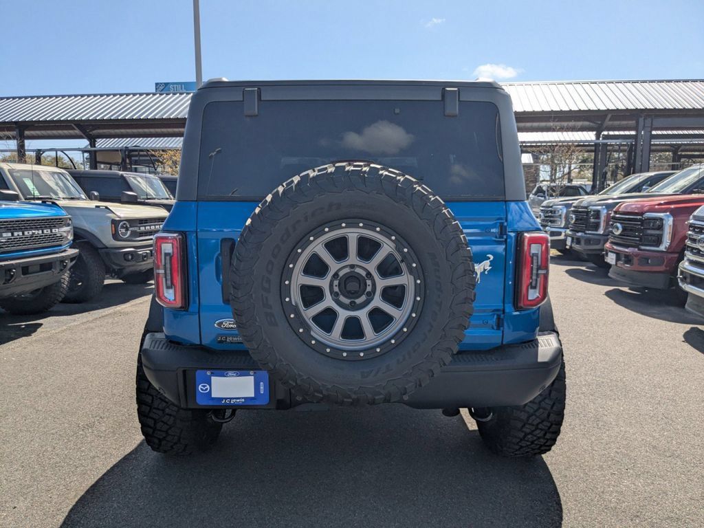 New 2025 Ford Bronco Badlands AWD/4WD image 5