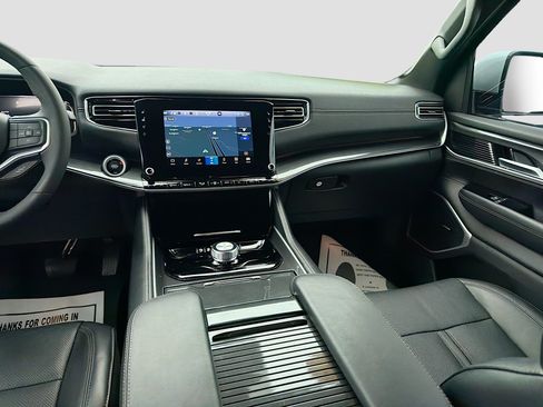 Used 2022 Jeep Wagoneer Series I w/ Premium Group I RWD image 23
