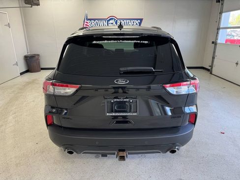 Used 2021 Ford Escape SEL w/ SEL Stealth AWD Package image 5