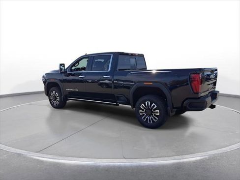 Used 2025 GMC Sierra 3500 Denali Ultimate image 6