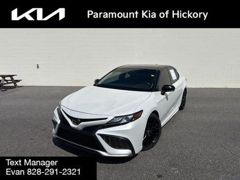 Used 2021 Toyota Camry XSE FWD image 1