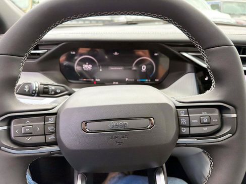 New 2026 Jeep Cherokee Limited AWD/4WD image 14