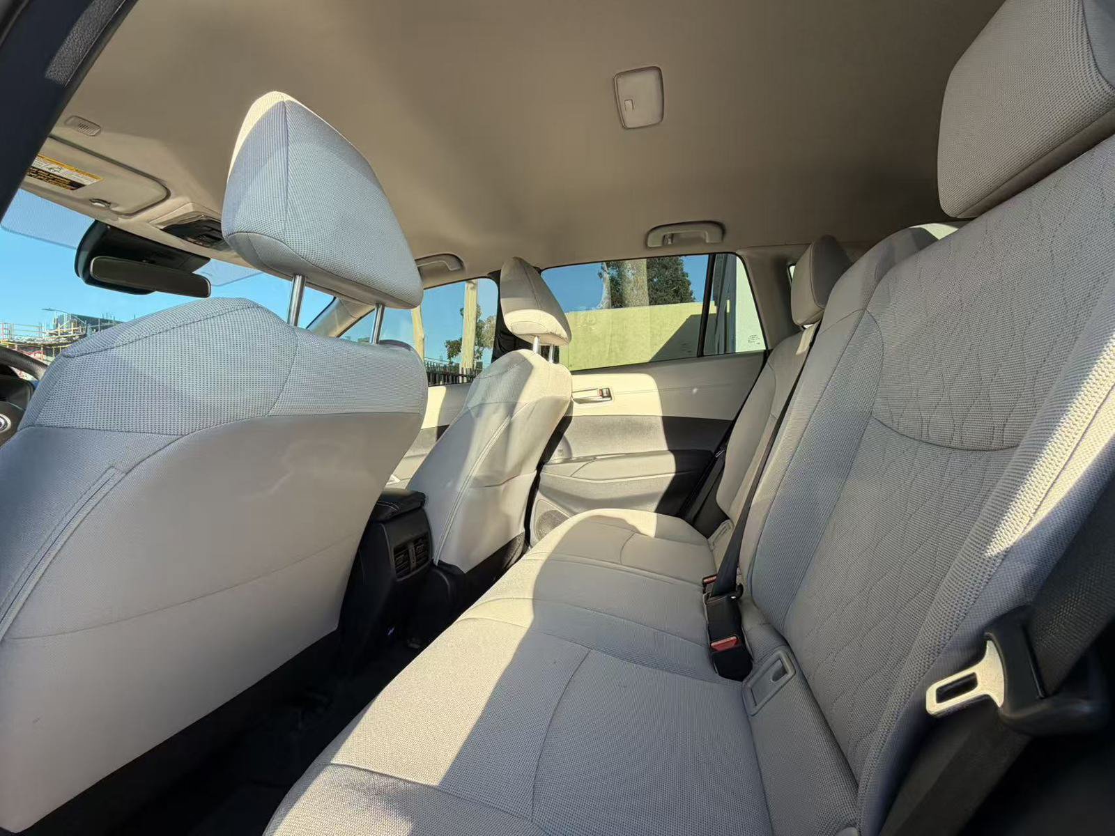 Used 2025 Toyota Corolla Cross L FWD image 8