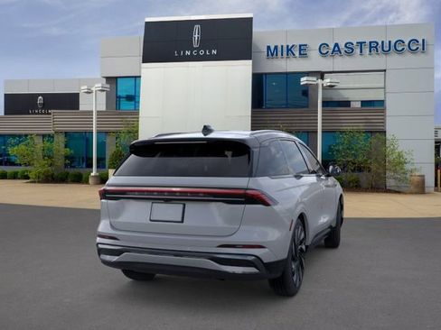 New 2026 Lincoln Nautilus Reserve w/ Jet Appearance Package AWD/4WD image 9