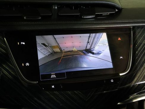 Used 2023 Cadillac XT6 Premium Luxury w/ LPO, Floor Liner Package AWD/4WD image 21