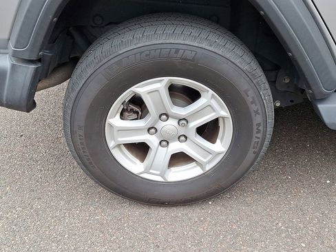 Used 2021 Jeep Wrangler Unlimited Sport image 8