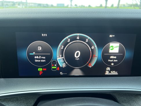 Certified 2026 Volkswagen Tiguan S FWD image 18