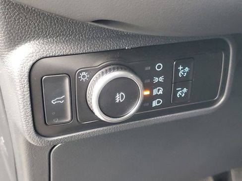 Used 2025 Ford Explorer ST image 16