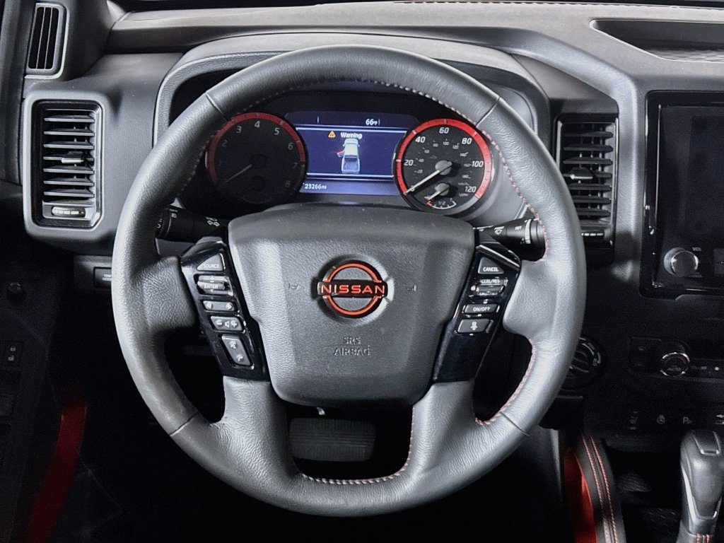Used 2022 Nissan Frontier PRO-4X AWD/4WD image 13