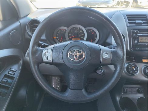 Used 2012 Toyota RAV4 4WD w/ Upgrade Value Pkg image 7