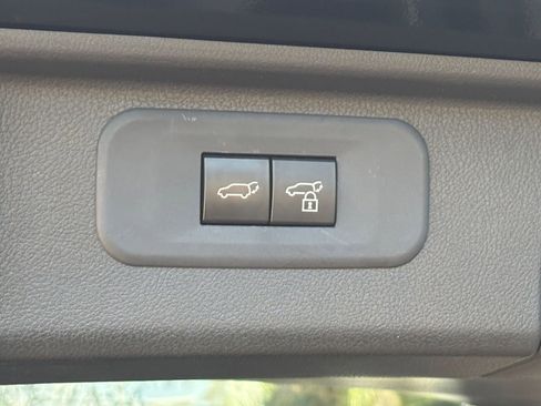 Used 2025 Toyota Grand Highlander FWD image 24