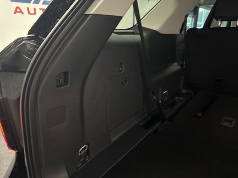 New 2026 Ford Explorer Active AWD/4WD image 32