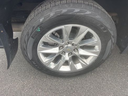 Certified 2020 Chevrolet Silverado 1500 LTZ w/ LTZ Premium Package image 15