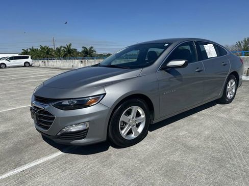 Used 2023 Chevrolet Malibu LT FWD image 35
