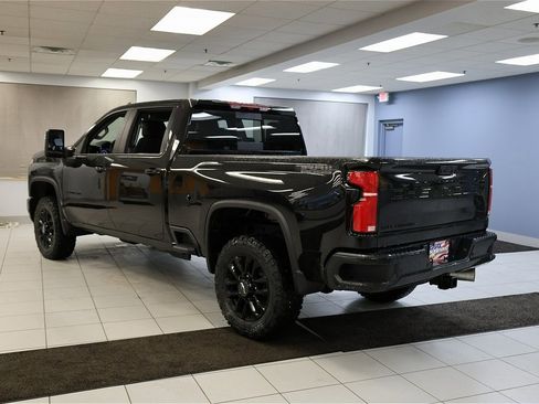 New 2026 Chevrolet Silverado 2500 LT w/ Trail Boss Package image 4