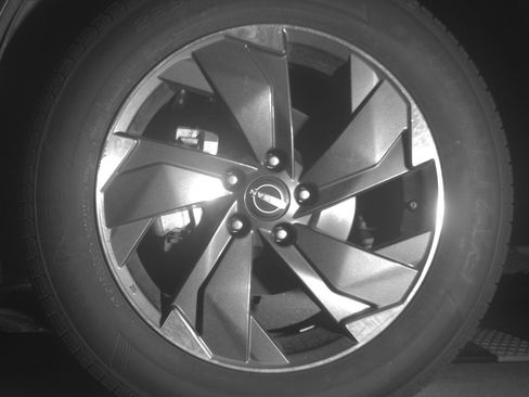 Used 2025 Nissan Rogue SV image 12