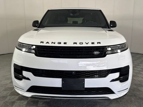 Used 2024 Land Rover Range Rover Sport Dynamic SE AWD/4WD image 9