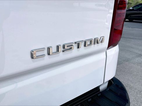 Used 2023 Chevrolet Silverado 1500 Custom RWD image 10