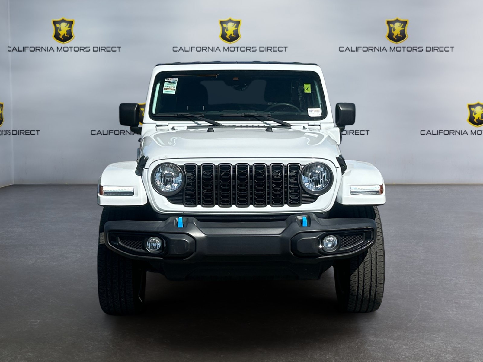 Used 2024 Jeep Wrangler Unlimited w/ Convenience Group AWD/4WD image 8