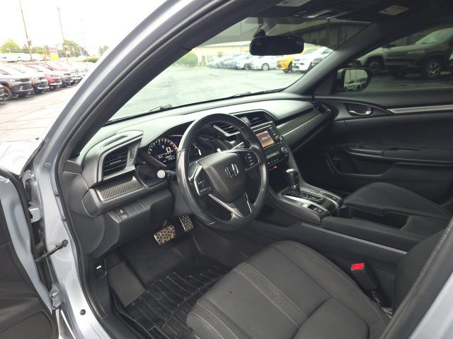 Used 2018 Honda Civic Sport image 14