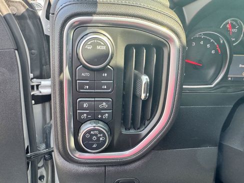 Certified 2020 Chevrolet Silverado 1500 LTZ w/ LTZ Premium Package AWD/4WD image 23
