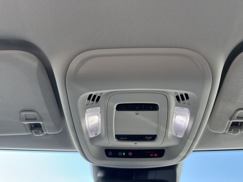 New 2026 Buick Envision Preferred AWD/4WD image 25