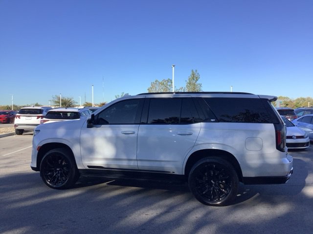 Used 2024 Cadillac Escalade Sport Platinum w/ LPO, ONYX Package AWD/4WD image 8