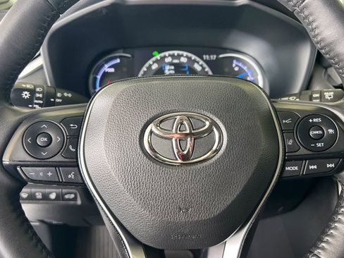 Certified 2022 Toyota RAV4 Limited AWD/4WD image 25