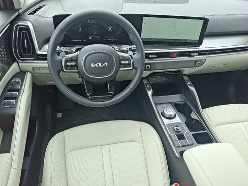 New 2025 Kia Sorento EX image 7