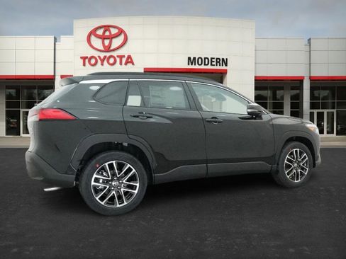 New 2026 Toyota Corolla Cross XLE image 24