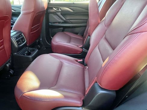 Used 2023 MAZDA CX-9 Carbon Edition image 17