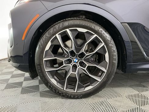 Certified 2024 BMW X7 xDrive40i w/ M Sport Package AWD/4WD image 37