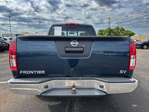 Used 2019 Nissan Frontier SV RWD image 5