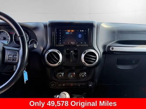 Used 2014 Jeep Wrangler Rubicon w/ Power Convenience Group image 11