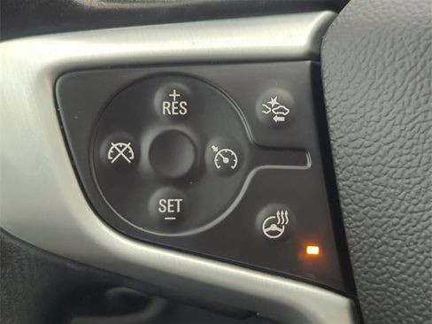 Used 2021 GMC Terrain SLT image 15