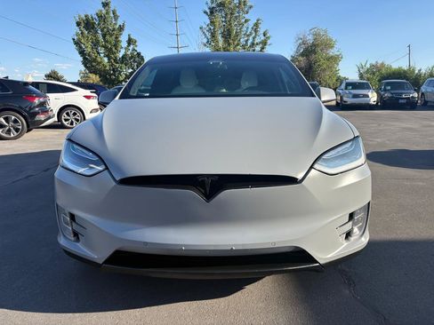 Used 2017 Tesla Model X 100D AWD/4WD image 2