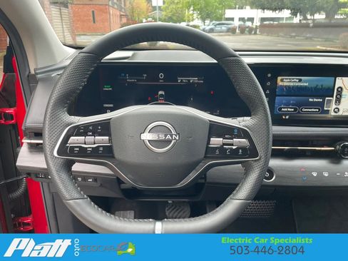 Used 2023 Nissan Ariya FWD image 35