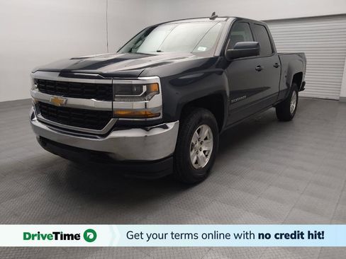 Used 2018 Chevrolet Silverado 1500 LT w/ Trailering Package AWD/4WD image 1