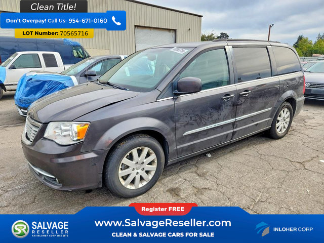 Used 2016 Chrysler Town & Country Touring FWD image 1