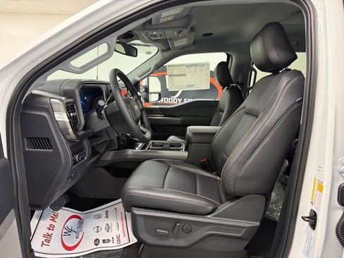 New 2026 Ford F350 Lariat w/ Lariat Ultimate Package image 11